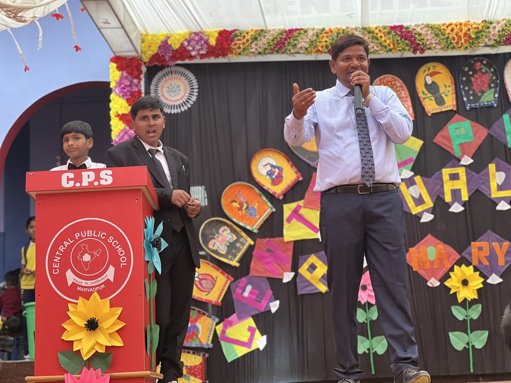 Dr. Shivam Mishra delivering lecture at Central Public School Maryadpur