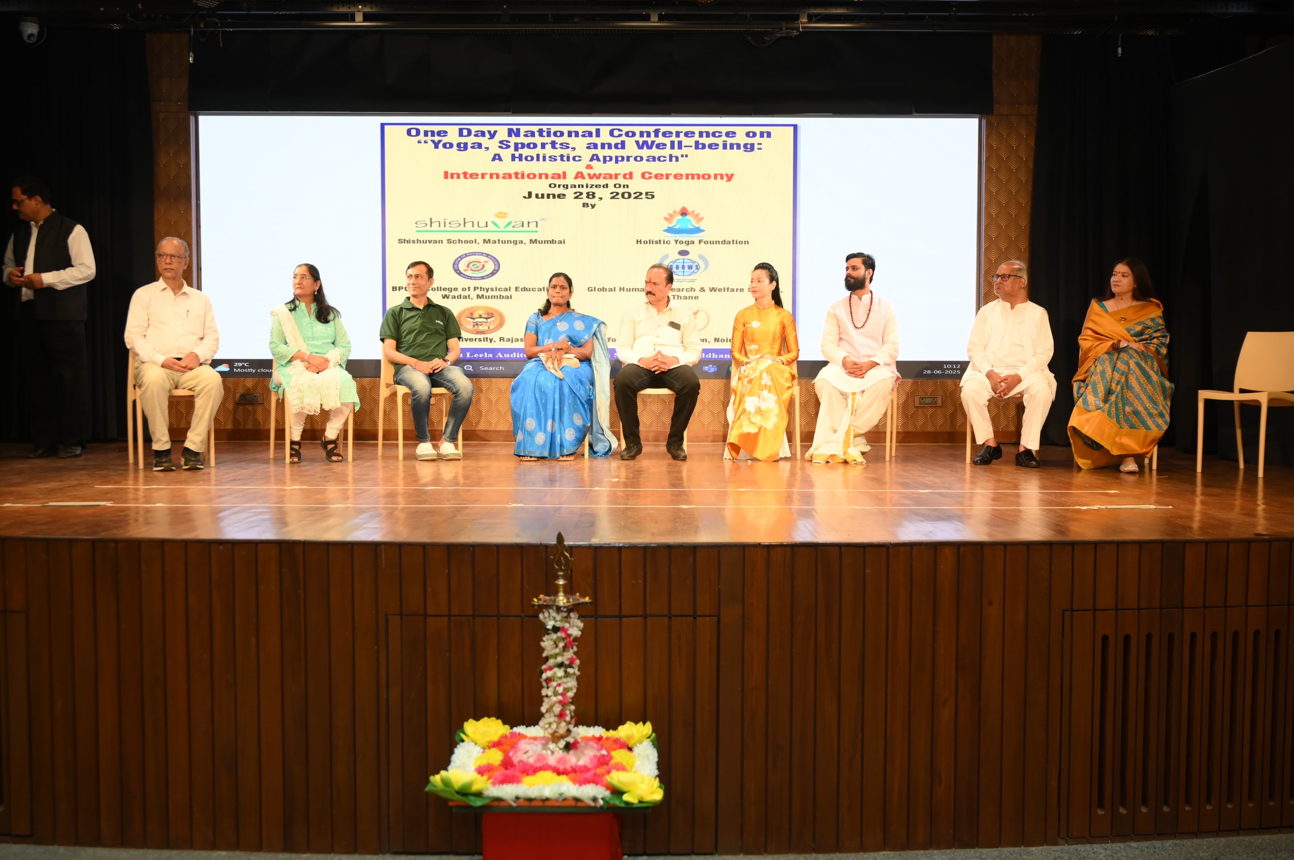 international yog ratna award dr shivam mishra